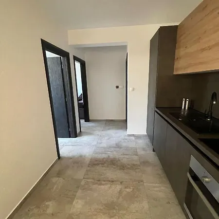 Karla Apartament *