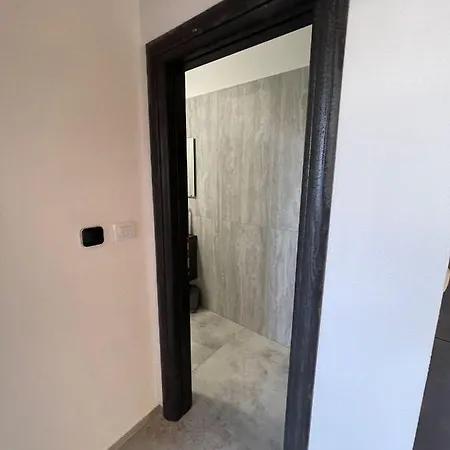 Karla Apartment *